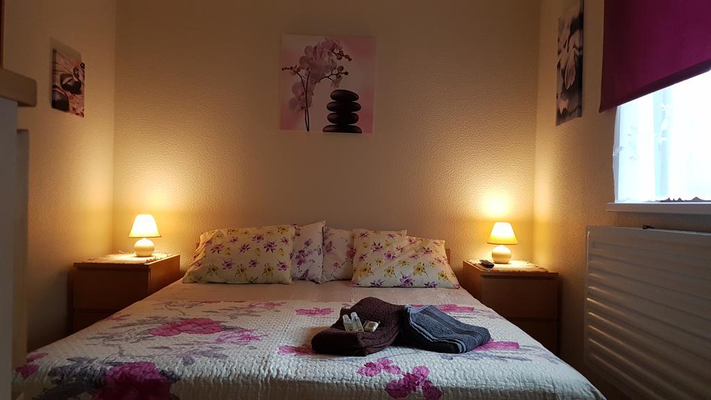 Ferienwohnung Remerani Majutus Pärnu Exterior foto